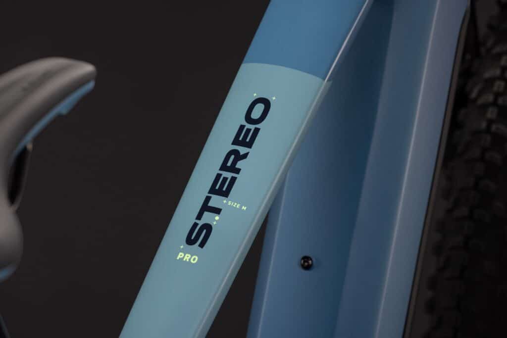 Cube Stereo Hybrid ONE22 Pro 800 bluesapphire´n´blue