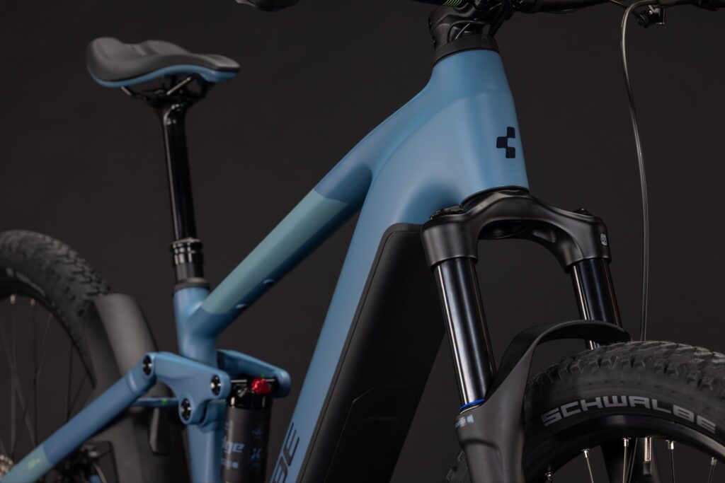 Cube Stereo Hybrid ONE22 Pro 800 bluesapphire´n´blue