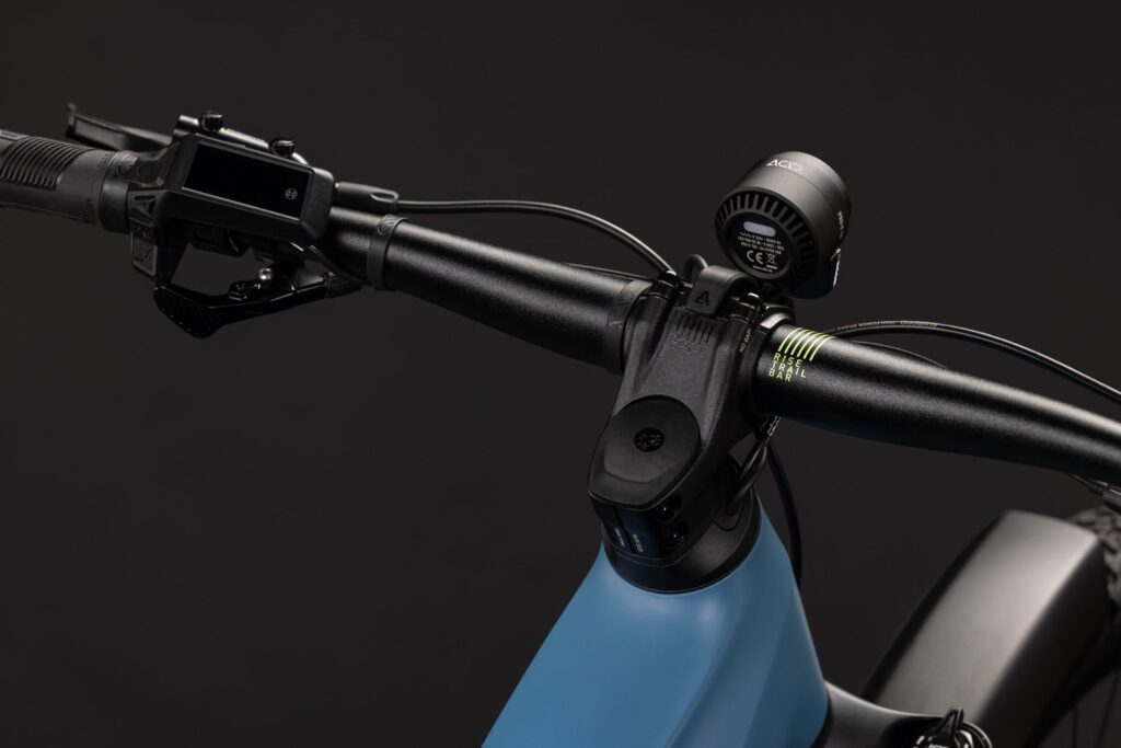 Cube Stereo Hybrid ONE22 Pro 800 FE bluesapphire´n´blue