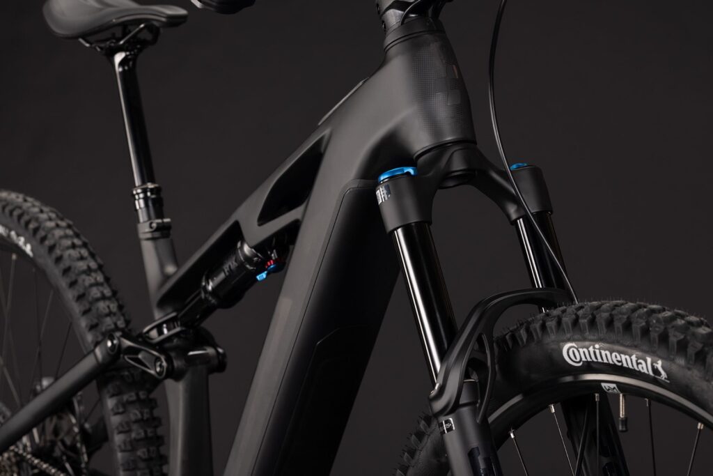 Cube Stereo Hybrid ONE44 HPC SLX 800 blackline