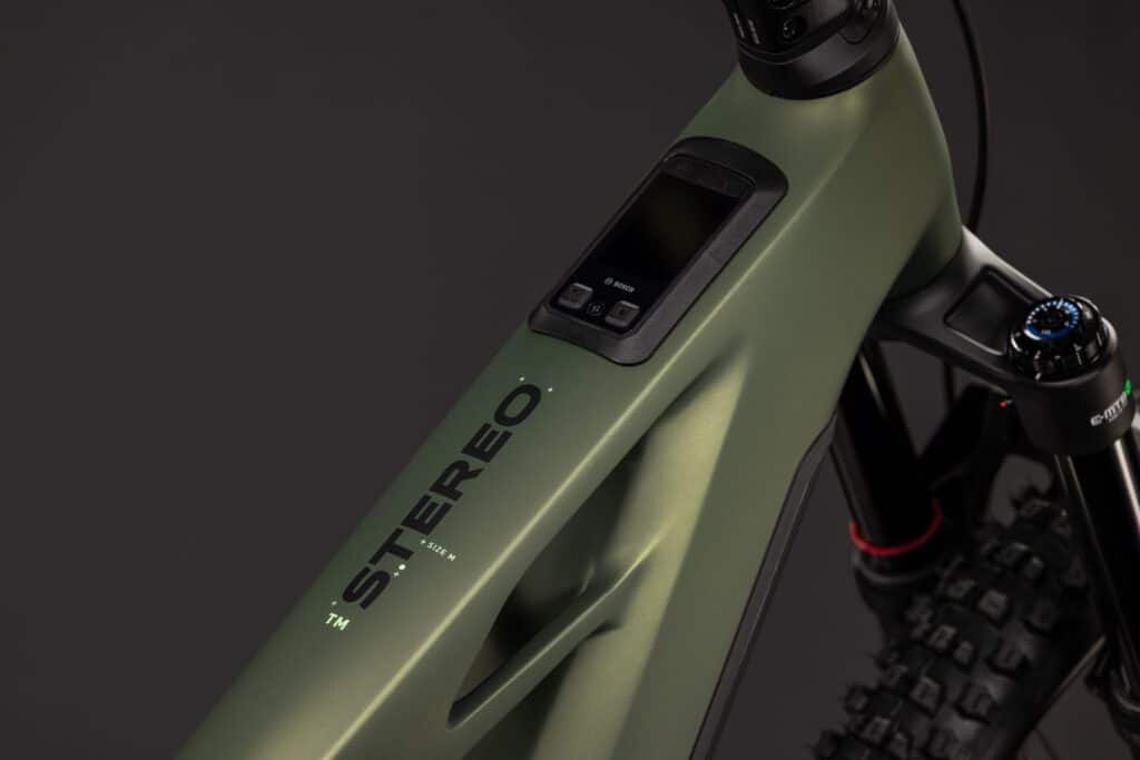 Cube Stereo Hybrid ONE44 HPC TM 800 reedgreen´n´gills