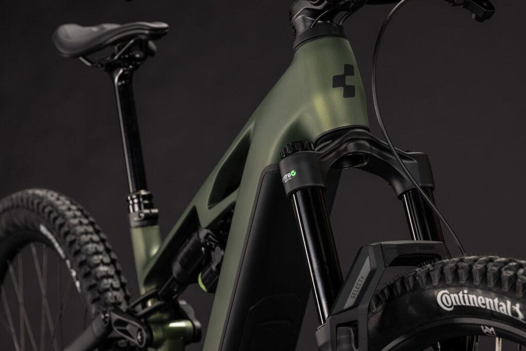 Cube Stereo Hybrid ONE44 HPC TM 800 reedgreen´n´gills