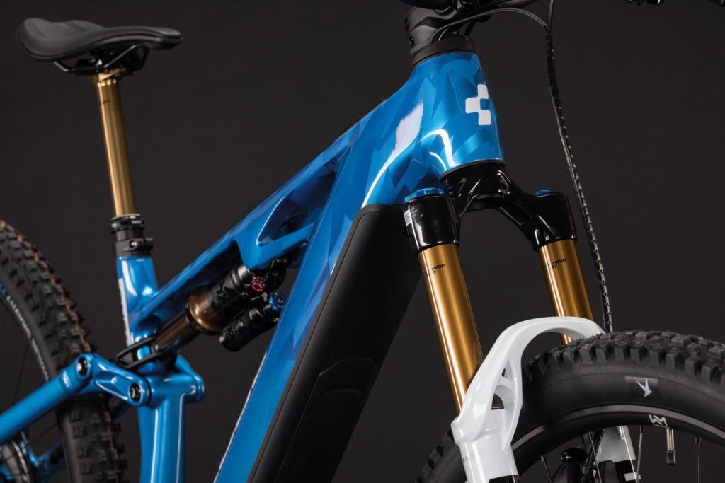 Cube Stereo Hybrid ONE44 HPC AT 800 actionteam