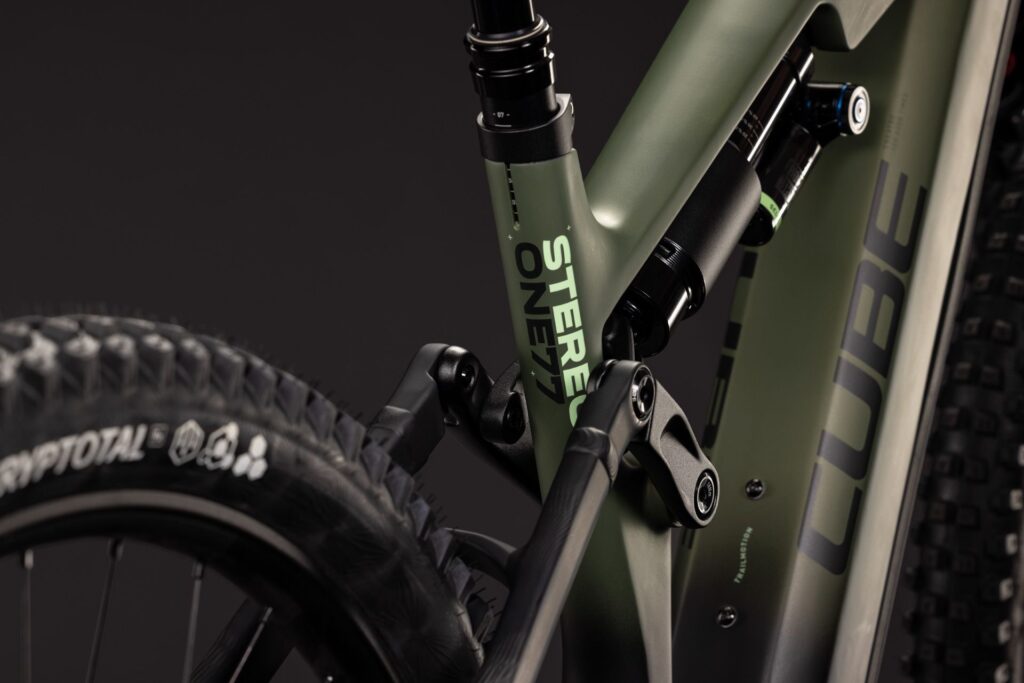 Cube Stereo Hybrid ONE77 HPC TM 800 reedgreen´n´gills