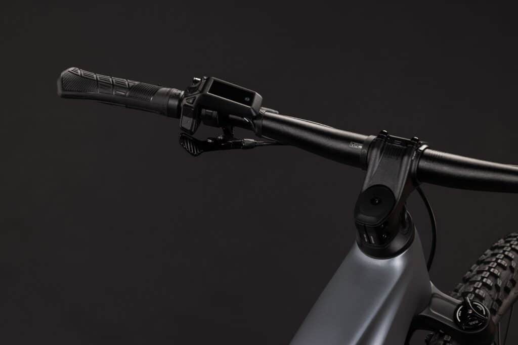 Cube Reaction Hybrid Race 800 slabgrey´n´chrome