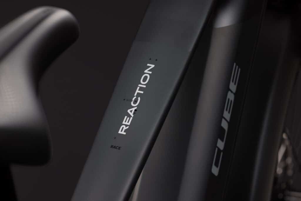 Cube Reaction Hybrid Race 800 FE slabgrey´n´chrome