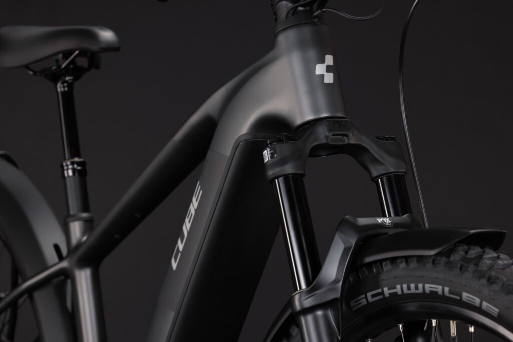 Cube Reaction Hybrid Race 800 FE slabgrey´n´chrome