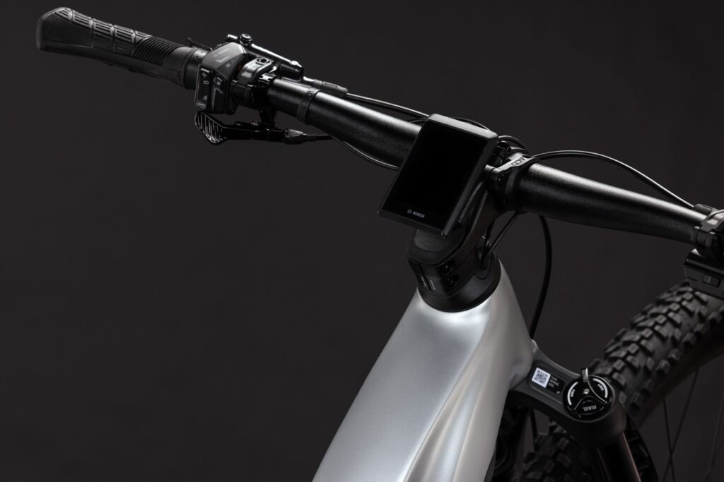 Cube Reaction Hybrid SLX 800 platinum´n´reflex
