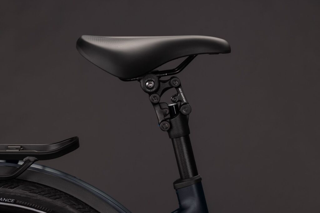 Cube Kathmandu Hybrid Pro 800 coal´n´black