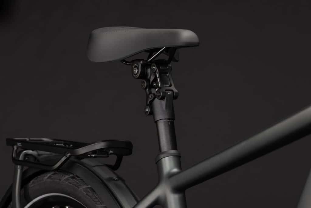 Cube Kathmandu Hybrid Deluxe Pro 800 blackforest´n´chrome