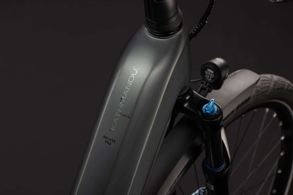 Cube Kathmandu Hybrid Deluxe Pro 800 blackforest´n´chrome
