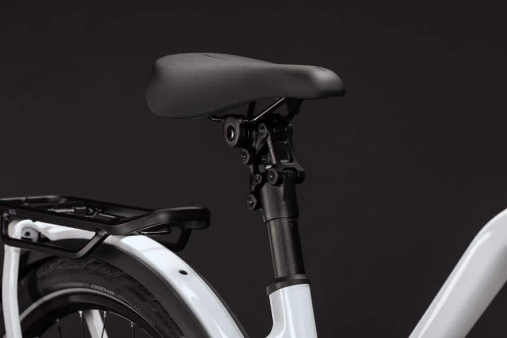 Cube Kathmandu Hybrid Deluxe Pro 800 metallicwhite´n´chrome