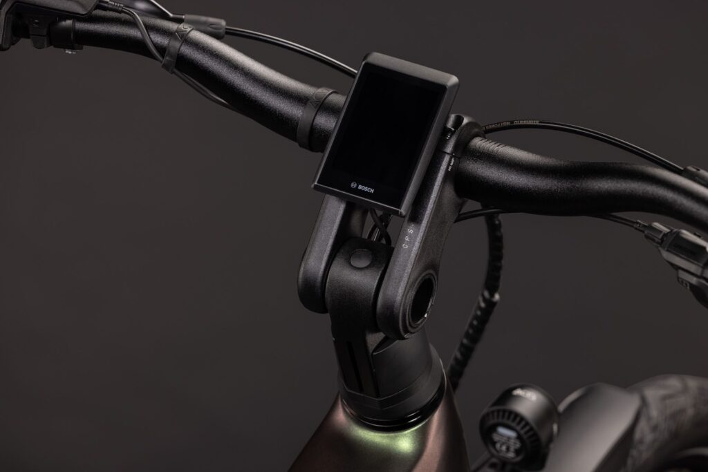 Cube Kathmandu Hybrid EXC 800 stellar´n´chrome