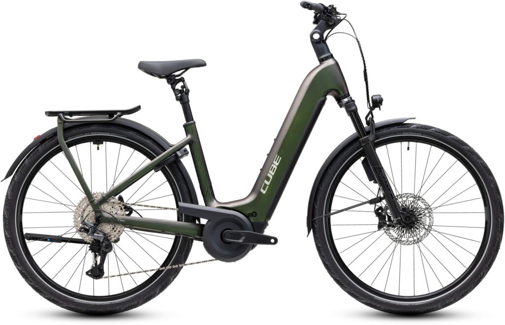 Cube Kathmandu Hybrid EXC 800 stellar´n´chrome