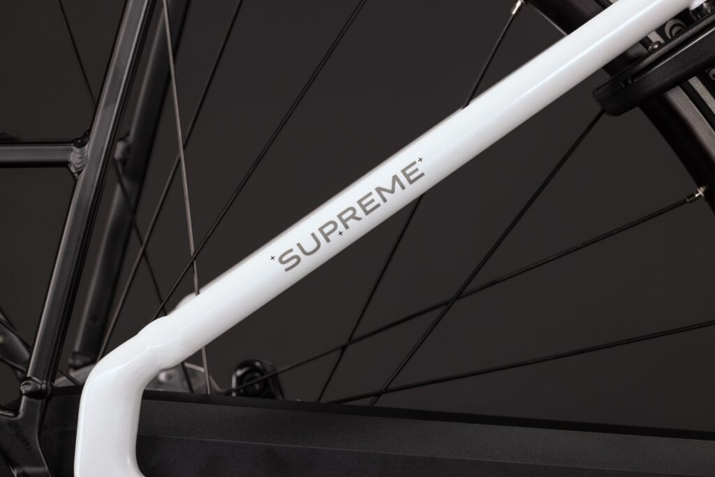 Cube Supreme RT Hybrid Comfort EX 600 metallicwhite´n´reflex