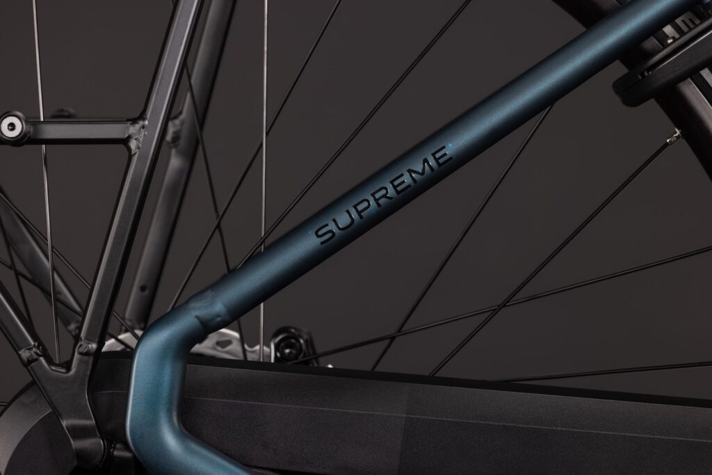 Cube Supreme RT Hybrid Comfort EX 600 royalgreen´n´black