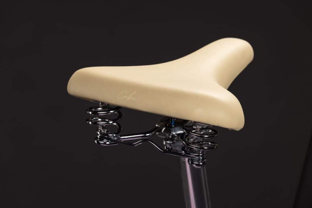 Cube Aruba Hybrid 600 cottoncandy´n´creme