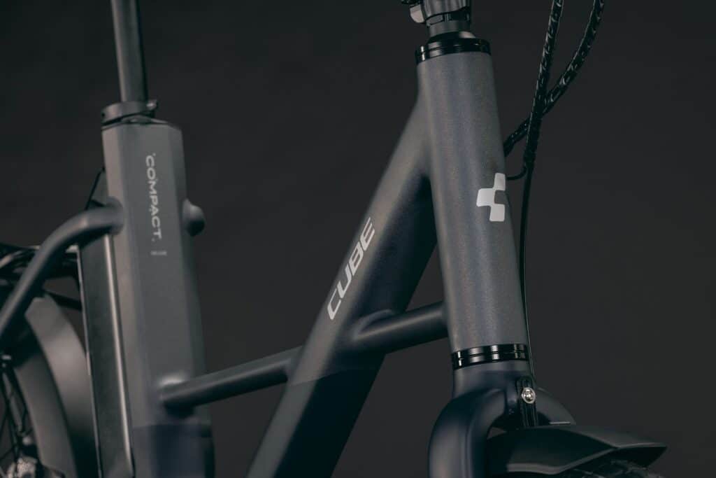 Cube Compact Hybrid Deluxe 540 nightsky´n´grey