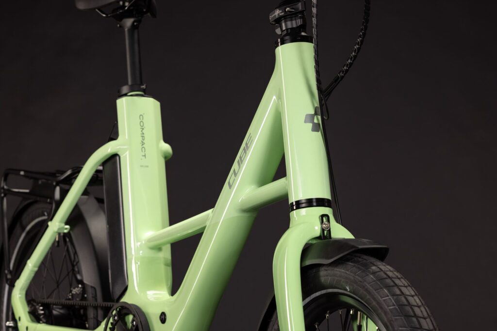 Cube Compact Hybrid Deluxe 540 lindgreen´n´reflex