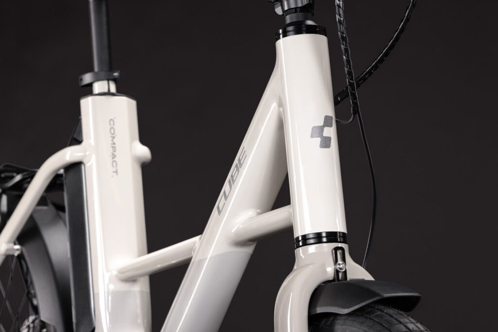 Cube Compact Hybrid 540 cotton´n´reflex