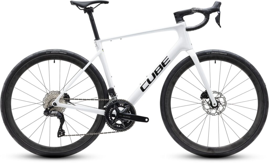Cube Attain C:62 SLX metallicwhite´n´black