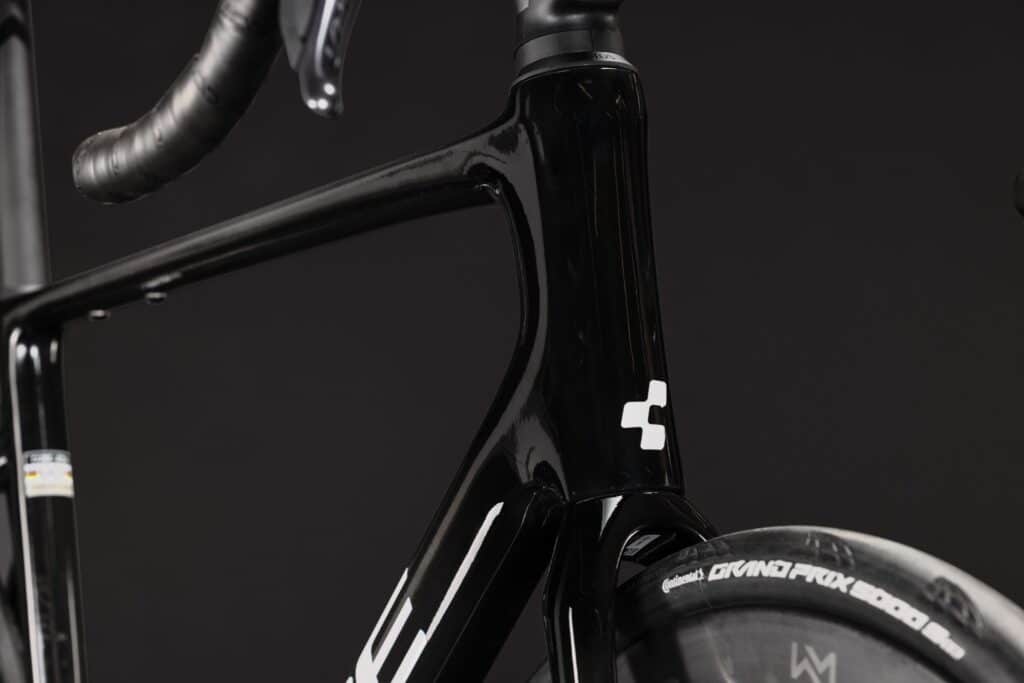 Cube Attain C:62 SLT carbon´n´white