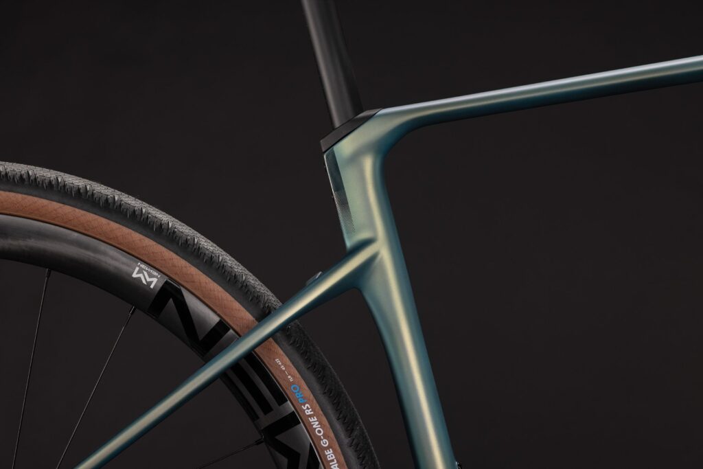 Cube Nuroad C:62 Race jungali´n´black
