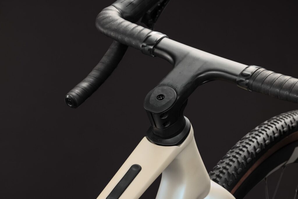 Cube Nuroad C:62 SLX glintsand´n´black