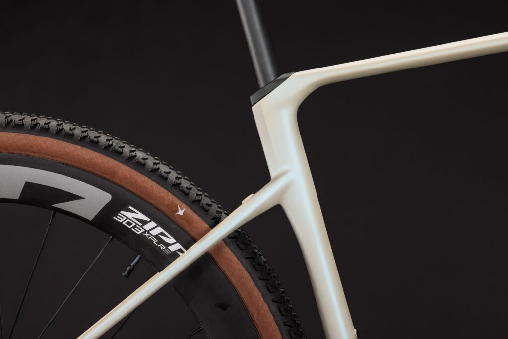 Cube Nuroad C:62 SLX glintsand´n´black