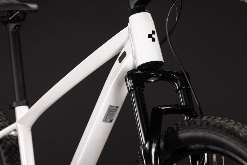 Cube Aim ONE metallicwhite´n´black