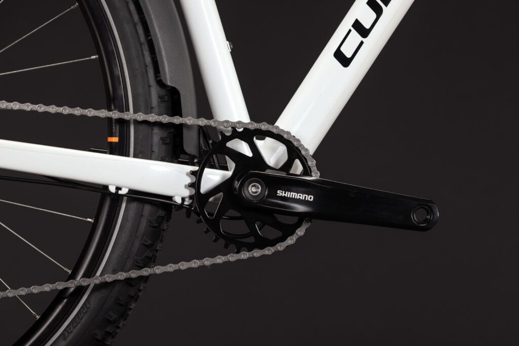 Cube Aim ONE FE metallicwhite´n´black