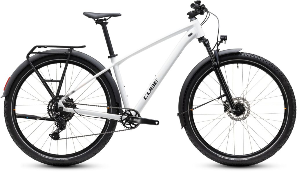 Cube Aim ONE FE metallicwhite´n´black
