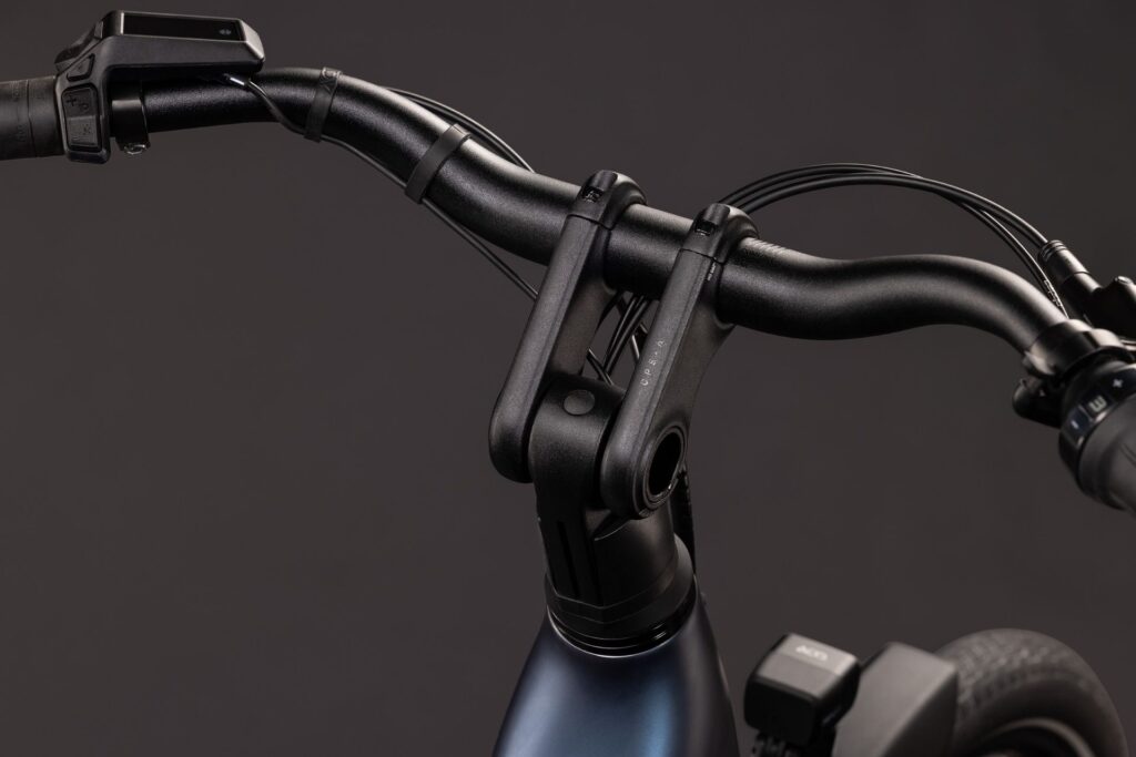 Cube Acid 240 Hybrid Rookie Pro 400X actionteam