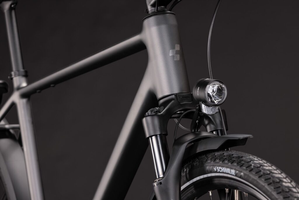Cube Kathmandu Pro slabgrey´n´chrome
